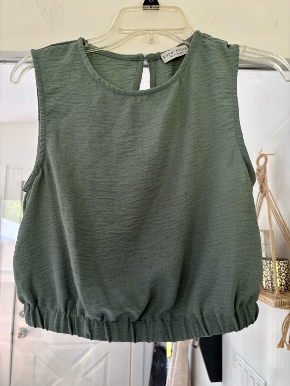 Anthropolgie Paper Crane Olive Green Sleeveless Gathered-Hem Crop Top